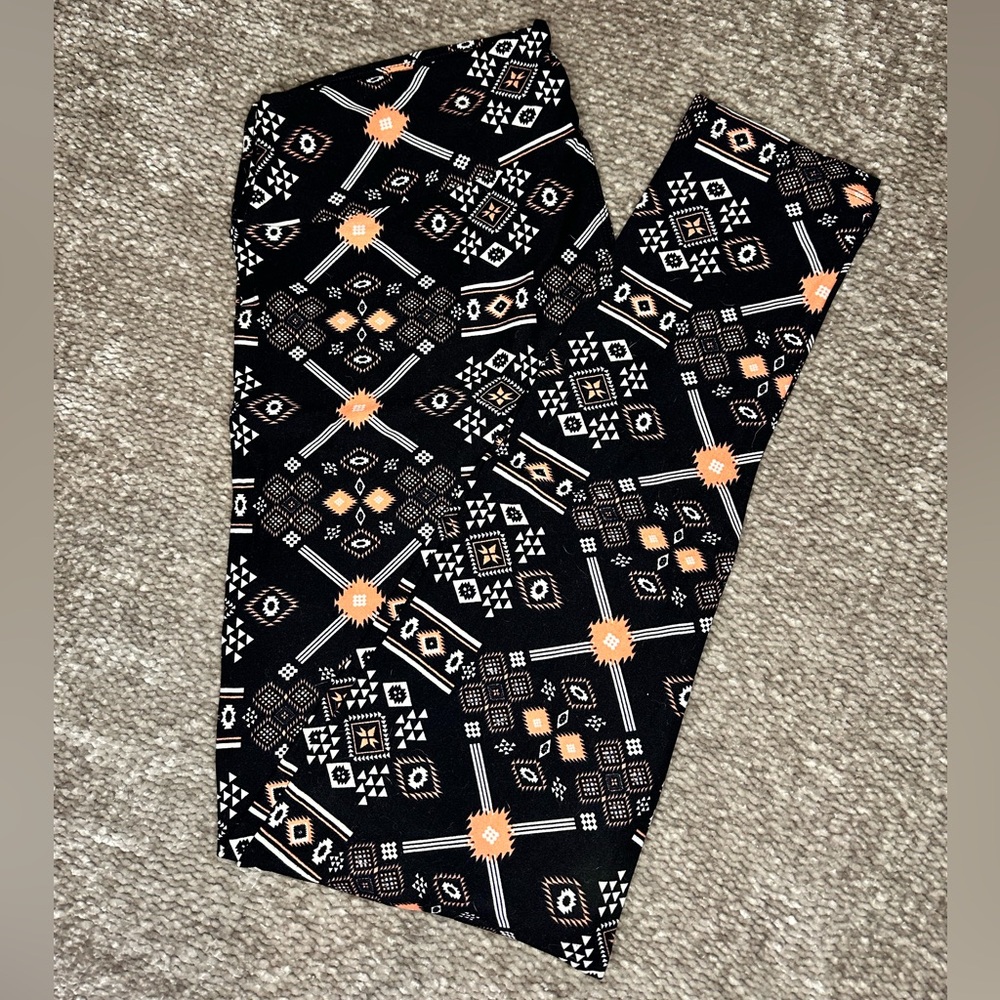 LuLaRoe leggings